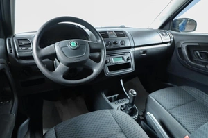 Хетчбэк Skoda Fabia 2011 года, 439000 рублей, Новосибирск