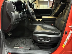 Внедорожник Toyota Sequoia 2023 года, 14497000 рублей, Красноярск
