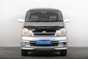 Минивэн Toyota Touring Hiace 2000 года, 699000 рублей, Томск