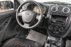 Седан ВАЗ (LADA) Granta 2014 года, 679000 рублей, Томск
