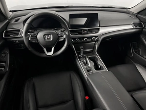 Седан Honda Accord 2022 года, 2649900 рублей, Казань