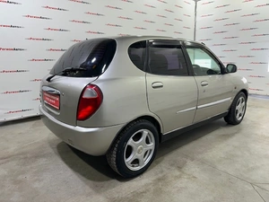 Хетчбэк Toyota Duet 1998 года, 249000 рублей, Красноярск