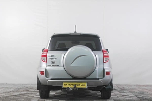 Внедорожник Toyota RAV4 2010 года, 1459000 рублей, Кемерово