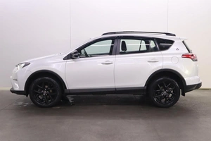 Внедорожник Toyota RAV4 2018 года, 2620000 рублей, Брянск