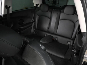 Хетчбэк MINI Cooper 2019 года, 1990000 рублей, Аксай