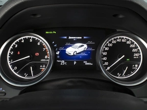 Седан Toyota Camry 2019 года, 3350000 рублей, Омск