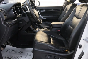 Внедорожник Kia Sorento 2011 года, 1619000 рублей, Омск