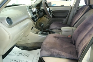 Внедорожник Toyota RAV4 2000 года, 759000 рублей, Омск