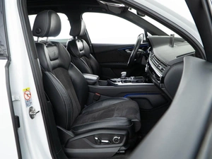 Внедорожник Audi Q7 2017 года, 3277077 рублей, Москва