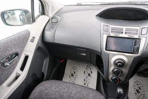 Хетчбэк Toyota Vitz 2009 года, 499000 рублей, Красноярск