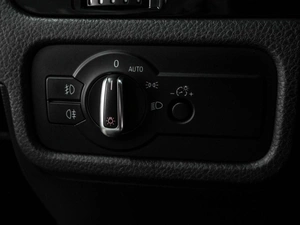 Внедорожник Volkswagen Touareg 2011 года, 1584000 рублей, Воронеж
