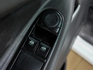 Хетчбэк ВАЗ (LADA) Kalina 2015 года, 564000 рублей, Воронеж