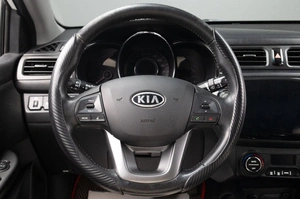 Седан Kia Rio 2012 года, 919000 рублей, Оренбург