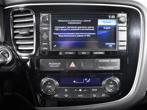 Внедорожник Mitsubishi Outlander 2015 года, 1986200 рублей, Казань