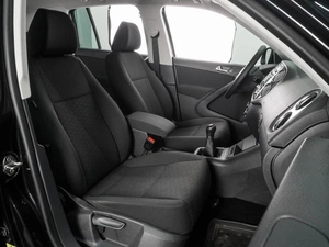 Внедорожник Volkswagen Tiguan 2011 года, 1229000 рублей, Воронеж