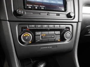 Хетчбэк Volkswagen Golf 2011 года, 899000 рублей, Воронеж