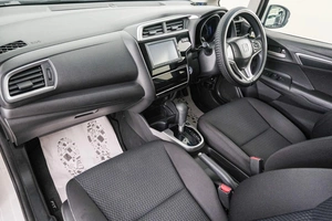 Хетчбэк Honda Fit 2019 года, 1359000 рублей, Красноярск