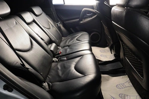 Внедорожник Toyota RAV4 2007 года, 1199000 рублей, Тюмень