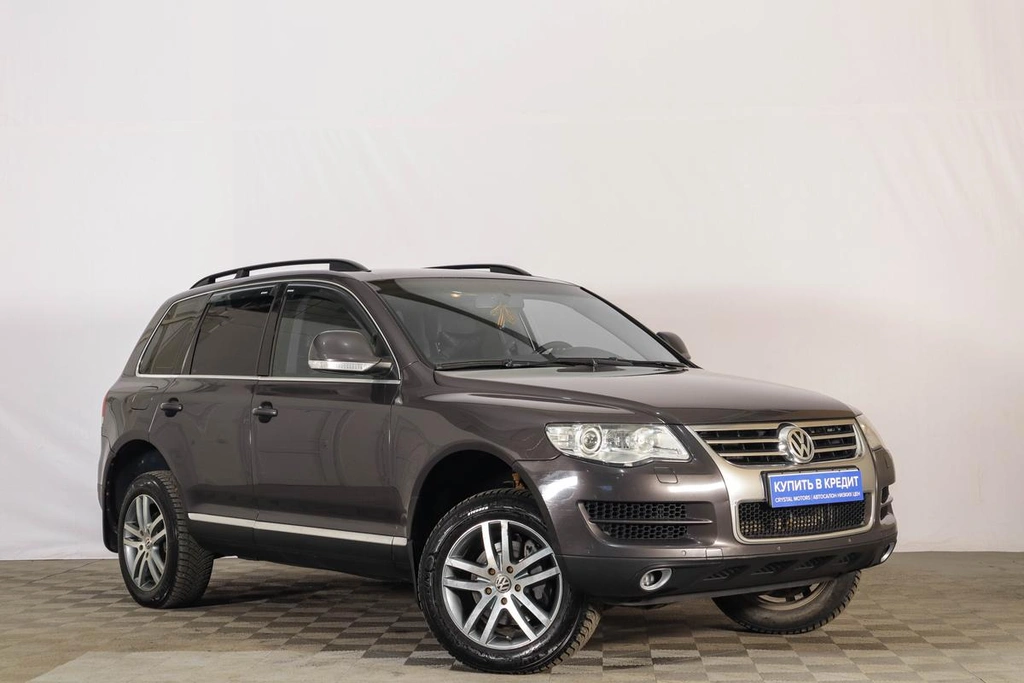 Внедорожник Volkswagen Touareg 2008 года, 1219000 рублей, Тюмень