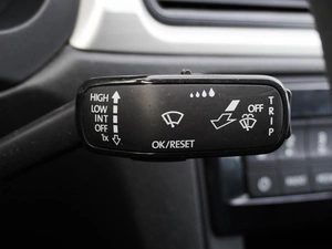 Лифтбек Skoda Rapid 2015 года, 940333 рублей, Тверь