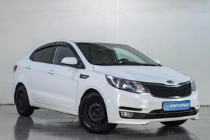Седан Kia Rio 2015 года, 929000 рублей, Челябинск