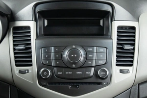 Седан Chevrolet Cruze 2012 года, 599000 рублей, Оренбург