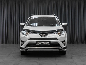 Внедорожник Toyota RAV4 2018 года, 2419000 рублей, Тюмень