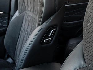 Внедорожник Geely Monjaro 2025 года, 4040000 рублей, Краснодар