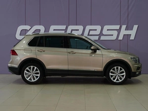 Внедорожник Volkswagen Tiguan 2019 года, 2969777 рублей, Тверь
