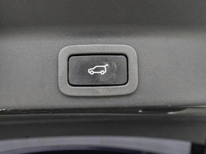 Внедорожник Jaguar F-Pace 2016 года, 2490000 рублей, Краснодар