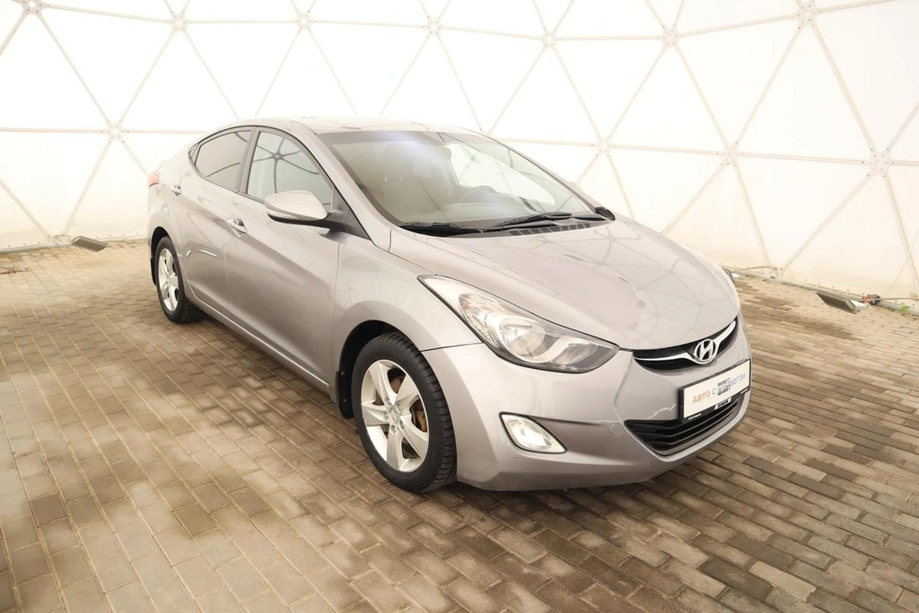 Седан Hyundai Elantra 2012 года, 990000 рублей, Обнинск