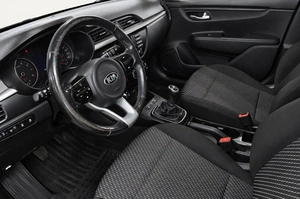 Седан Kia Rio 2019 года, 1299000 рублей, Челябинск