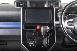 Минивэн Toyota Roomy 2019 года, 1149000 рублей, Томск