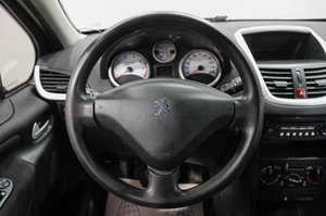 Хетчбэк Peugeot 207 2008 года, 369000 рублей, Новокузнецк