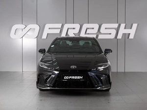 Седан Toyota Camry 2026 года, 4520000 рублей, Красный Пахарь