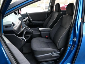 Минивэн Toyota Sienta 2019 года, 1530000 рублей, Краснодар