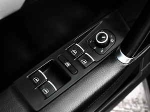 Седан Volkswagen Passat 2012 года, 899000 рублей, Волгоград