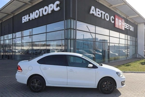 Седан Volkswagen Polo 2017 года, 1030000 рублей, Мирное