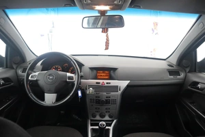 Универсал Opel Astra 2010 года, 670000 рублей, Орёл