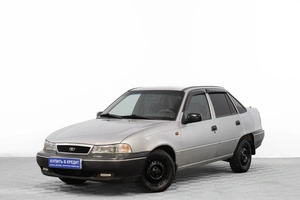 Седан Daewoo Nexia 2002 года, 219000 рублей, Барнаул