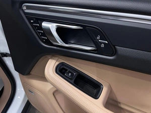 Внедорожник Porsche Macan 2021 года, 7499000 рублей, Красноярск