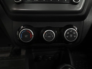 Хетчбэк Kia Rio 2015 года, 1280000 рублей, Ставрополь