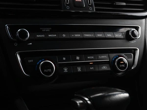 Седан Kia Optima 2018 года, 1999000 рублей, Тюмень