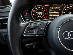 Седан Audi A4 2019 года, 2995000 рублей, Краснодар