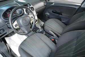 Хетчбэк Opel Corsa 2008 года, 489000 рублей, Тюмень