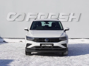 Внедорожник Volkswagen Tiguan 2021 года, 2659000 рублей, Волгоград