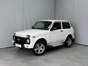 Внедорожник ВАЗ (LADA) 4x4 (Нива) 2018 года, 785000 рублей, Красноярск
