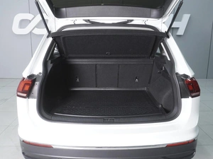 Внедорожник Volkswagen Tiguan 2020 года, 2849000 рублей, Ростов-на-Дону