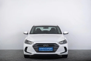 Седан Hyundai Elantra 2018 года, 1789000 рублей, Томск