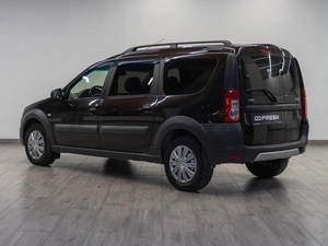 Универсал ВАЗ (LADA) Largus Cross 2018 года, 809000 рублей, Саратов